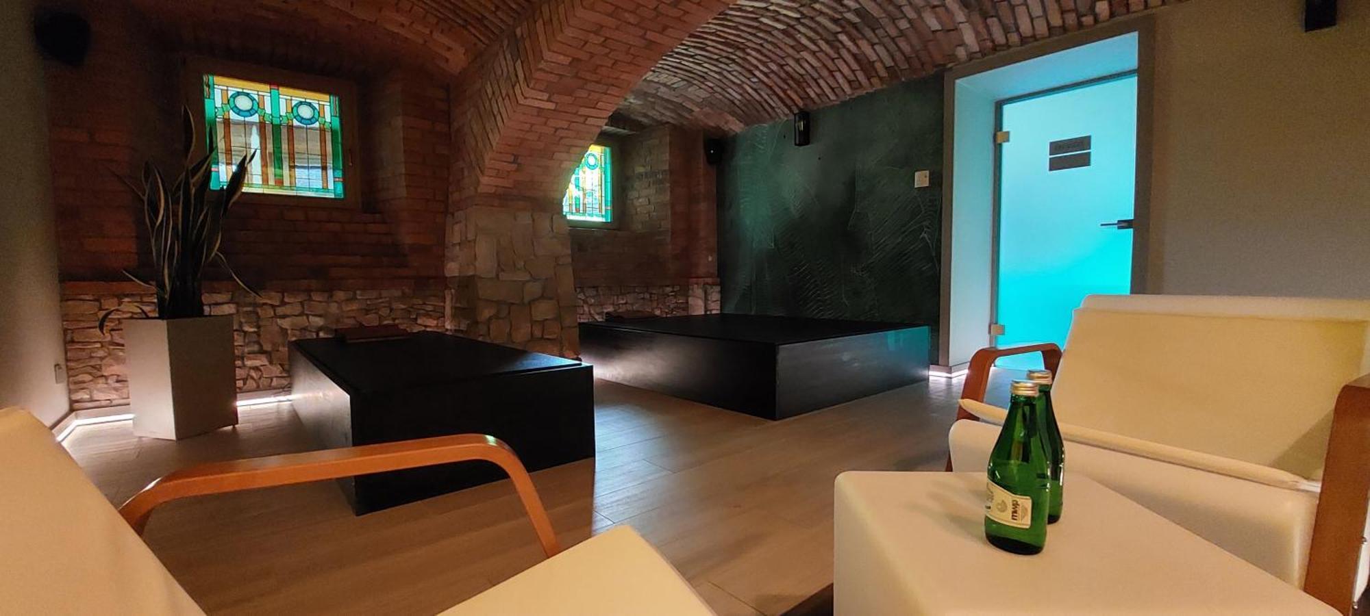 Palac Czarny Las Wożniki Extérieur photo