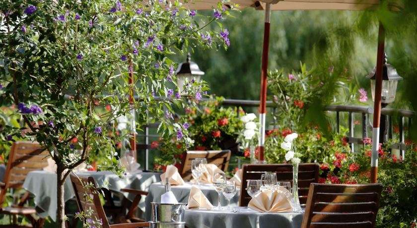 Palac Czarny Las Wożniki Restaurant photo